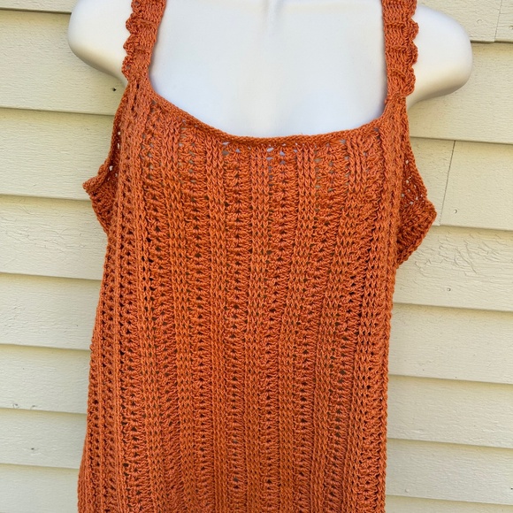 Handmade Crocheted Pumpkin-colored Tank with scalloped detail. Size XL. - Picture 1 of 3